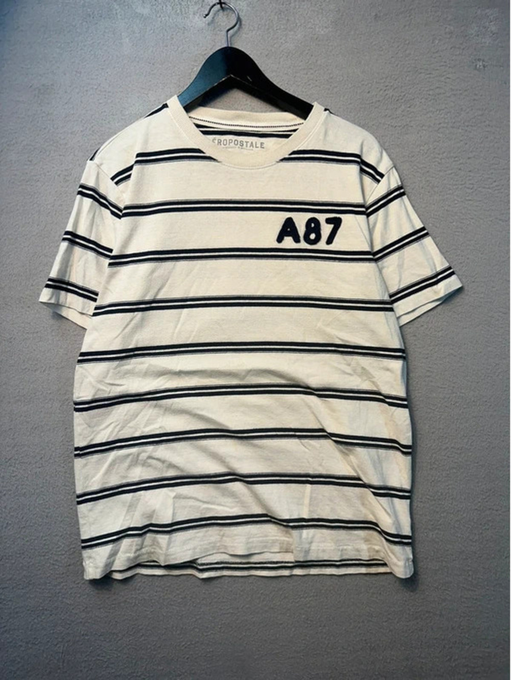 Vintage, Aéropostale A87 Striped T-Shirt Men’s M White Navy Y2K 100% Cotton